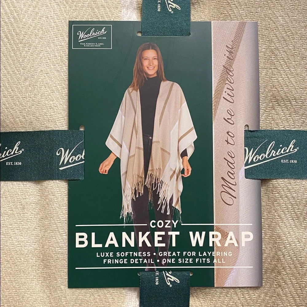 Woolrich Cozy Blanket Wrap in Soft Cream